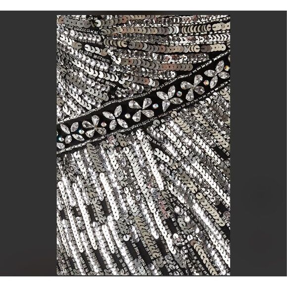 Mac Duggal 5483 - Sleeveless Sequin Evening Dress size 12 NWT - Picture 4 of 8